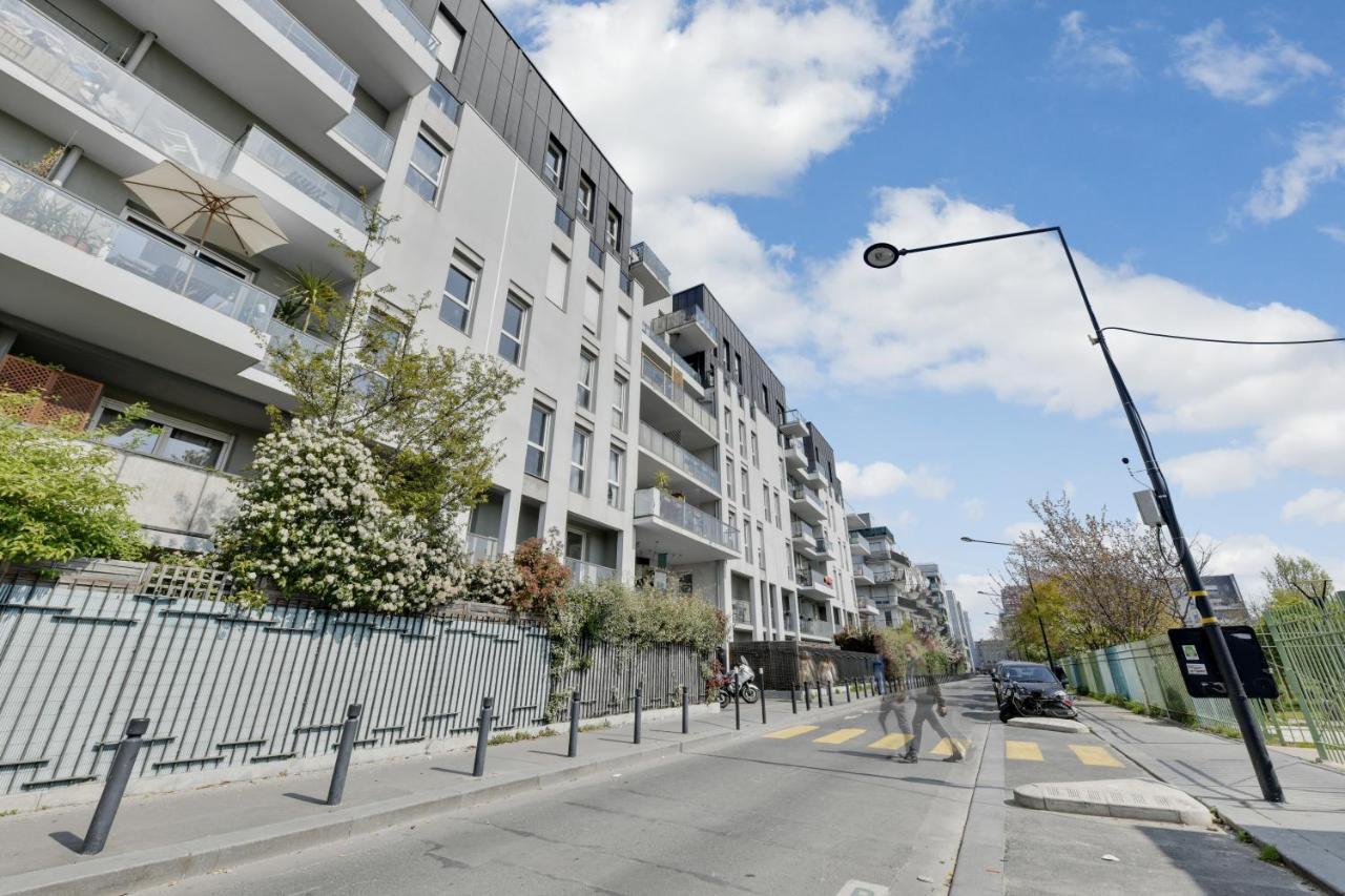 サン＝ドニChic Apart With Great View Of Parisアパートメント エクステリア 写真